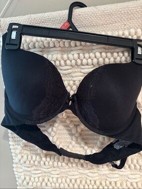 Victoria's Secret Black Lace Push-Up Bra